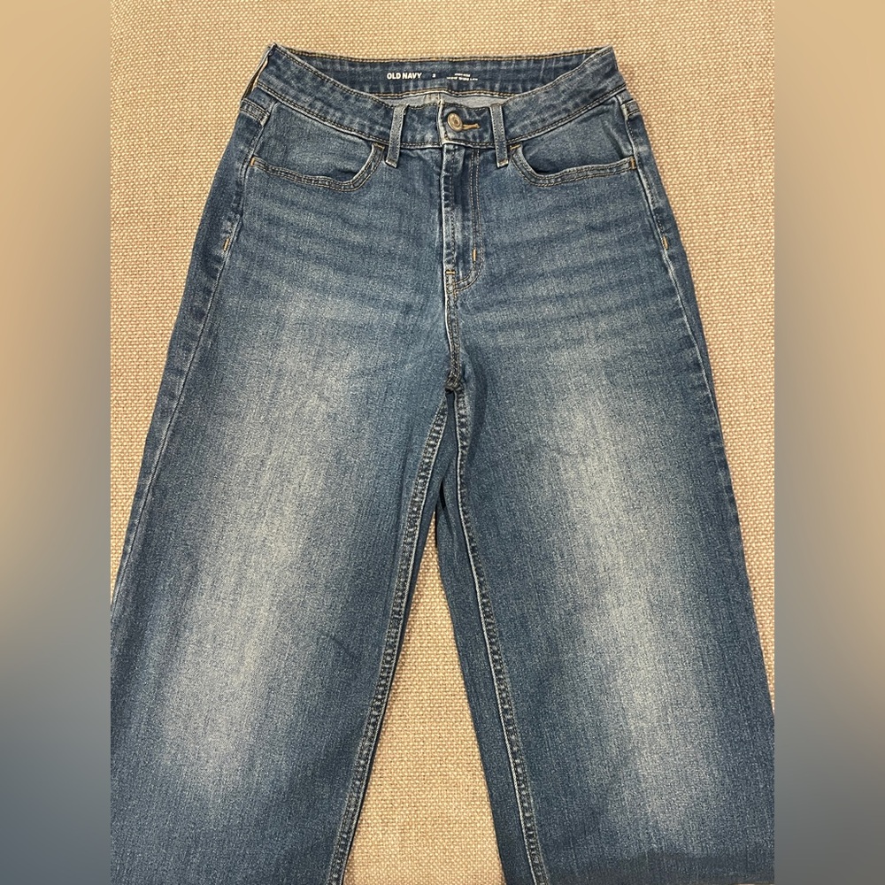Old Navy High-Rise Wide-Leg Jeans Size 2 - Picture 5 of 6